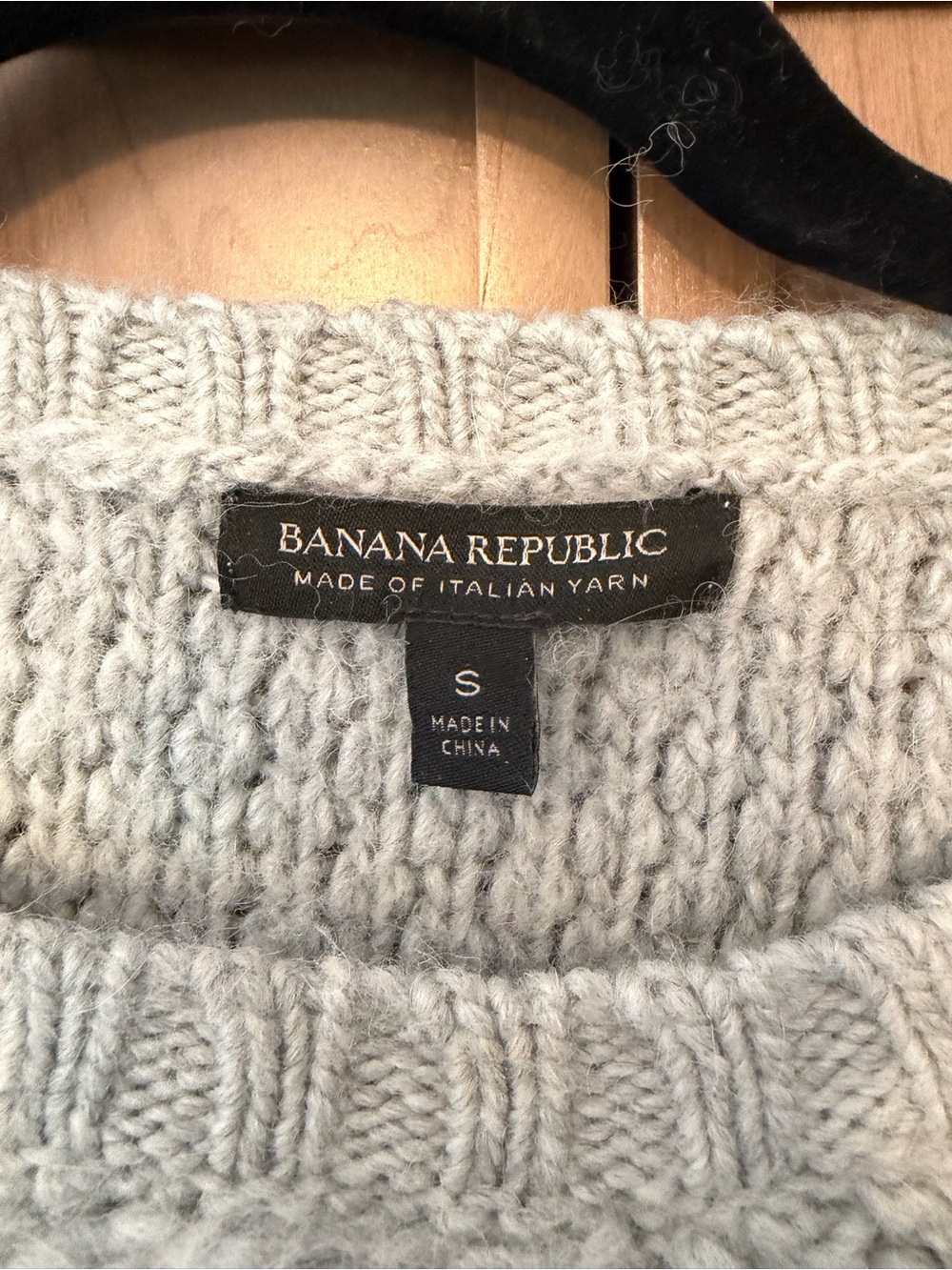 Banana Republic Light Gray Crewneck Knit Sweater